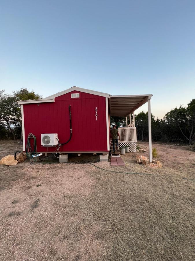 Elegant 1Br 1Ba Tiny Home/Free Parking/ Near Lake Marble Falls Exterior photo